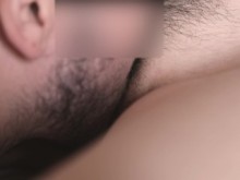 Así es como se debe lamer un coño - Las burlas resultan en un orgasmo intenso - PAREJA REAL