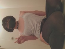 Voy a gemir y eyacularé mucho. Masturbación de Crossdresser de Famboy japonés Madzmoto Sun