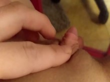 Jugando con mi clitoris gordo TRANS