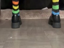 Linda chica de la escuela femenina