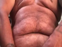 FTM oso chub follando y corriéndose con mi vibra