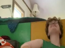 por favor ignora al doctor que mientras me masturbo