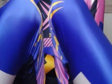 Ts Gamergirl masturbándose y se corre