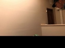 Cuatro monjas travestis son chupadas por una chica - Skankery