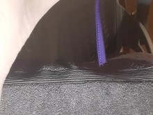 Sonando en un pequeño consolador