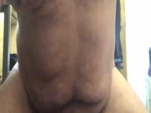 FTM oso cacho cabalga y se corre con las manos libres