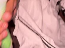 Criada dándose placer a petición del maestro