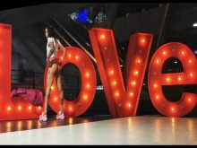 Belleza transexual en el metro