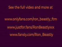 Pelirrojo peludo FTM trans chico folla su coño