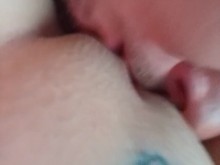 ARONCORA MADRASTRA LAMIENDO COÑO SEMEN BBC UP