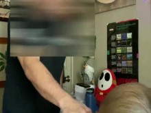 ENORME FACIAL sobre puta trans