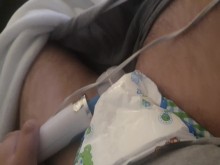 pequeño cachorro viene en dapie :3