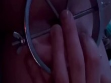 Dilatación anal. Pronto meteré mi puño en la puerta trasera