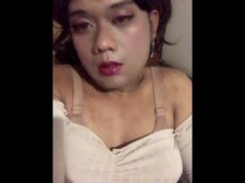 cuando estoy cachondo salgo y me masturbo