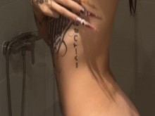 únete y date una ducha conmigo