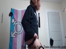 Chica Trans Alternativa Strip Tease