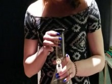Chica trans fuma todo tu