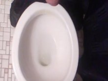 Apenas tengo un chorrito de orina...