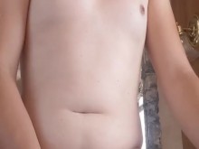 Gran polla tgirl masturbándose