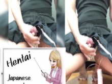 Una chica lasciva con minifalda se pone un rotor en el pene y se masturba y eyacula [Capa de cosplay de travestismo]