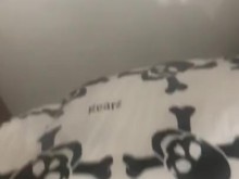 ABDL negro meando después de aguantar durante una hora